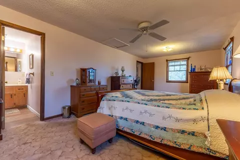 Bedroom - 300 Sandy Gap Rd, Murphy, NC 28906 photo 3 of 6