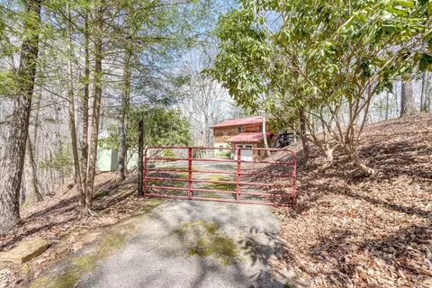 Exterior - 9 Silver Maple Ln, Murphy, NC 28906 photo 1 of 15