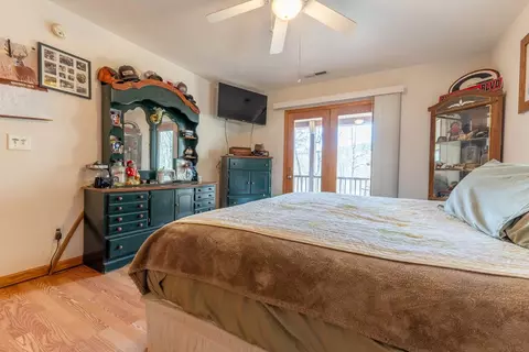 Bedroom - 212 Pendergrass Rd, Marble, NC 28905 photo 2 of 3