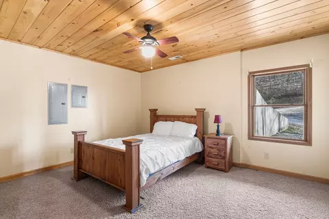 Bedroom - 235 Oak Ridge Ests, Murphy, NC 28906 photo 7 of 8