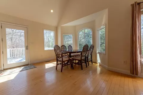 Dining - 71 Mountain Willow Ln, Murphy, NC 28906 photo 1 of 1