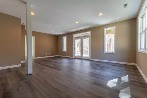 Living - 71 Mountain Willow Ln, Murphy, NC 28906 photo 5 of 5