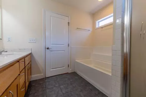 Bath - 71 Mountain Willow Ln, Murphy, NC 28906 photo 4 of 4