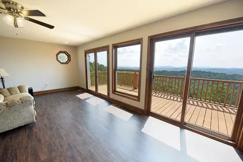 545 Skyland Trl, Murphy, NC 28906 photo 1