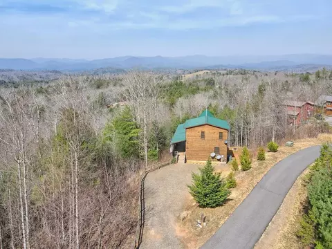85 Trail Blazer Way, Murphy, NC 28906 photo 1
