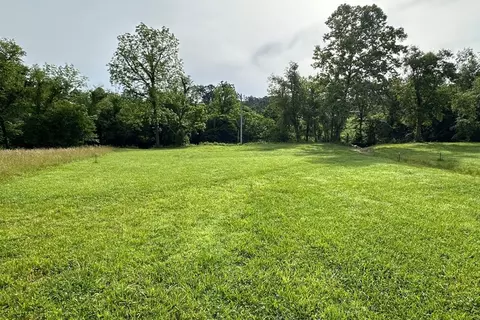 Undisclosed, Warne, NC 28909 photo 16