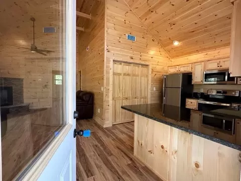 35 Pinecrest Ln, Murphy, NC 28906 photo 4