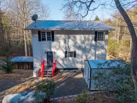 Exterior - 311 Twin Cedars Dr, Murphy, NC 28906 photo 5 of 9