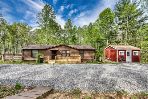 117 Trinity Pl, Blairsville, GA 30512