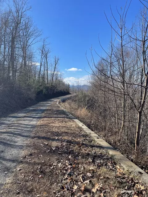 lot Apt 53m Rdgs, Hayesville, NC 28904