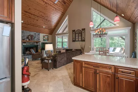 Kitchen - 249 Whispering Pine Trl, Murphy, NC 28906 photo 2 of 3