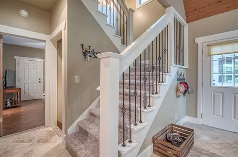 Entry Way - 249 Whispering Pine Trl, Murphy, NC 28906 photo 1 of 2