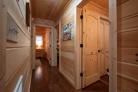 Entry Way - 132 Lanes Way, Murphy, NC 28906 photo 2 of 4