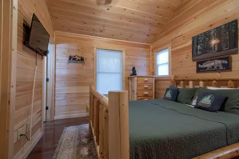 Bedroom - 132 Lanes Way, Murphy, NC 28906 photo 5 of 6