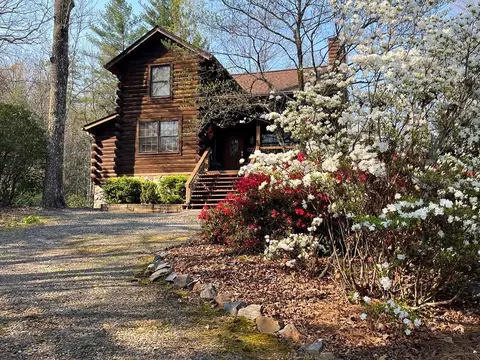 3021 Hanging Dog Rd, Murphy, NC 28906