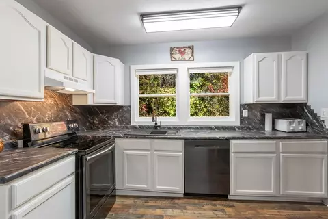 Kitchen - 3391 Candy Mountain Rd, Murphy, NC 28906 photo 2 of 7