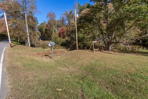 Exterior - 3391 Candy Mountain Rd, Murphy, NC 28906 photo 23 of 27