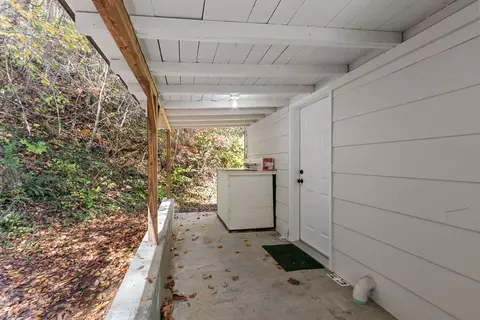Exterior - 3391 Candy Mountain Rd, Murphy, NC 28906 photo 14 of 27
