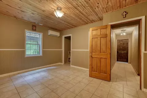 1924 Cook Bridge Rd, Murphy, NC 28906