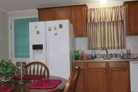 Kitchen - 36 Upper Ridge Rd, Marble, NC 28905 photo 2 of 2