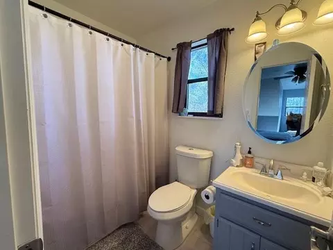 Bath - 420 W Ridge Dr, Murphy, NC 28906 photo 1 of 2