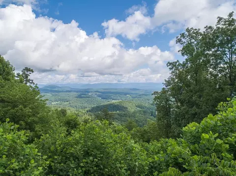 130 Trophy Buck Pt, Murphy, NC 28906