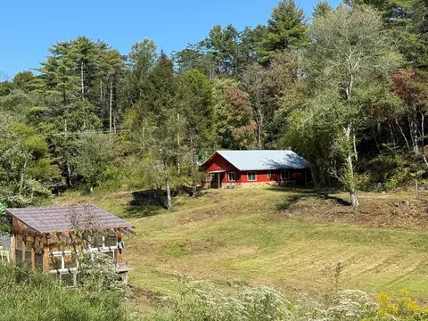 37 Shady Creek Rdg, Marble, NC 28905