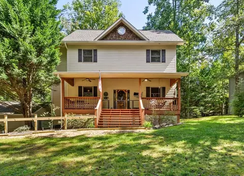 801 Village, Murphy, NC 28906