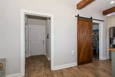 Entry Way - 57 Eagles Nest Trl, Murphy, NC 28906 photo 4 of 10