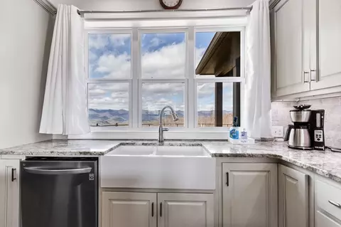 Kitchen - 57 Eagles Nest Trl, Murphy, NC 28906 photo 4 of 5