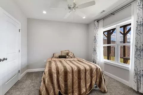 Bedroom - 57 Eagles Nest Trl, Murphy, NC 28906 photo 5 of 9