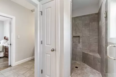 Entry Way - 57 Eagles Nest Trl, Murphy, NC 28906 photo 3 of 10