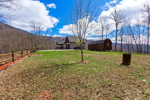 Exterior - 57 Eagles Nest Trl, Murphy, NC 28906 photo 22 of 26