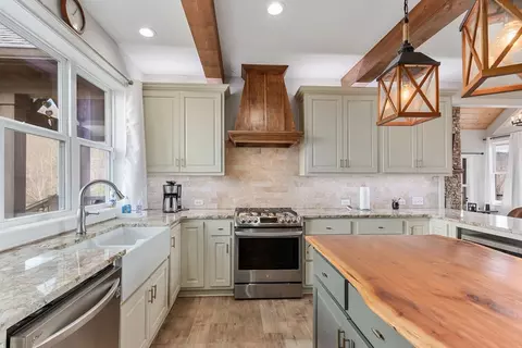 Kitchen - 57 Eagles Nest Trl, Murphy, NC 28906 photo 3 of 5