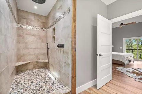 Entry Way - 194 Quiet Woods Trl, Murphy, NC 28906 photo 1 of 2