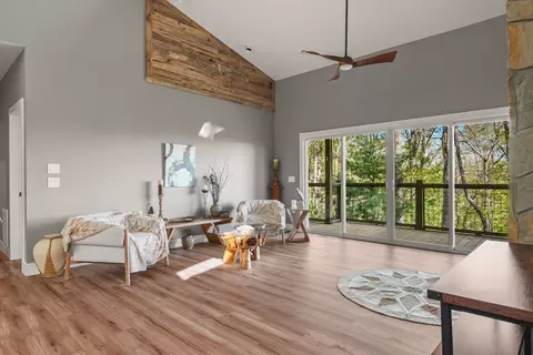 Living - 194 Quiet Woods Trl, Murphy, NC 28906 photo 3 of 5