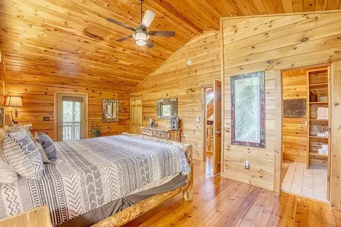 Bedroom - 145 Skyview Dr, Murphy, NC 28906 photo 6 of 6