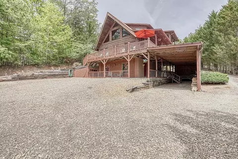 Exterior - 145 Skyview Dr, Murphy, NC 28906 photo 9 of 11