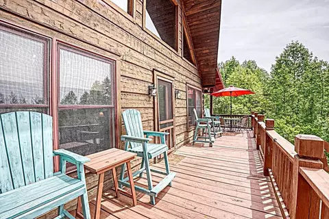 Exterior - 145 Skyview Dr, Murphy, NC 28906 photo 5 of 11