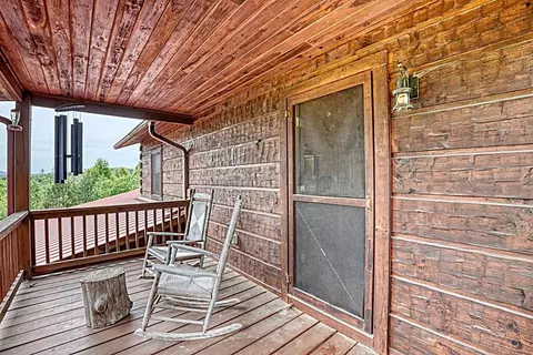 Exterior - 145 Skyview Dr, Murphy, NC 28906 photo 8 of 11