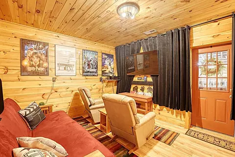 Living - 145 Skyview Dr, Murphy, NC 28906 photo 7 of 8