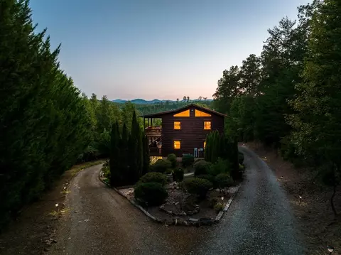 Exterior - 145 Skyview Dr, Murphy, NC 28906 photo 2 of 11