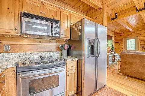 Kitchen - 145 Skyview Dr, Murphy, NC 28906 photo 4 of 4