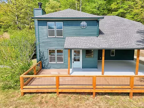 233 Bradshaw Rd, Hiawassee, GA 30546