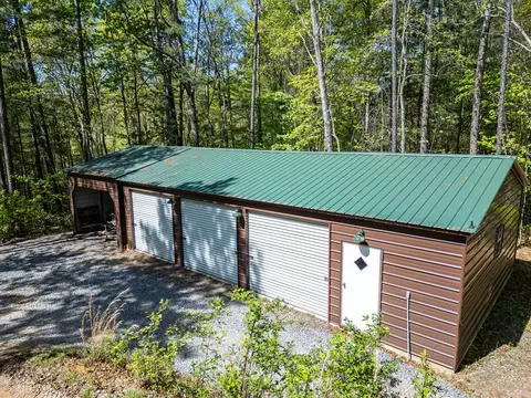 Exterior - 240 Amandas Way, Murphy, NC 28906 photo 16 of 18