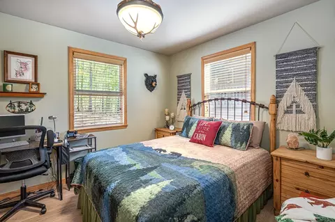 Bedroom - 240 Amandas Way, Murphy, NC 28906 photo 3 of 8