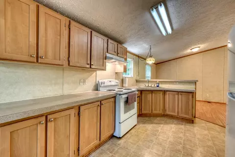 832 Canyon Rd, Marble, NC 28905 photo 36