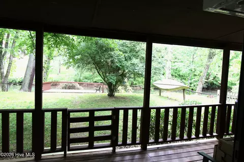 Exterior - 130 Ivy Ln, Murphy, NC 28906 photo 5 of 17