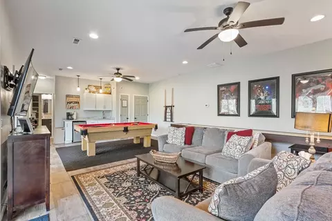 Living - 515 Jasmine Dr, Marble, NC 28905 photo 6 of 6
