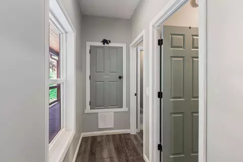 Entry Way - 515 Jasmine Dr, Marble, NC 28905 photo 6 of 8
